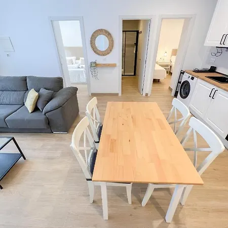 Lovely Flat Center 2 Bedrooms Апартаменты Торремолинос