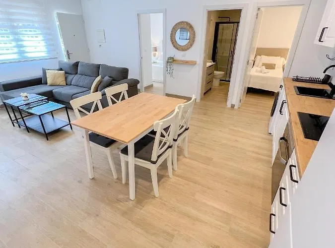 Lovely Flat Center 2 Bedrooms Lejlighed Torremolinos