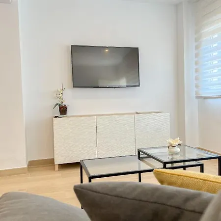 Appartement Lovely Flat Center 2 Bedrooms *